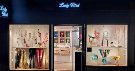 Lady Bird – rue des abbesses Paris